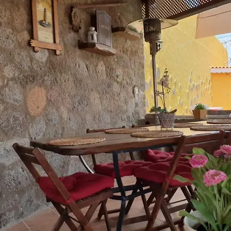 Luxury El Panadero